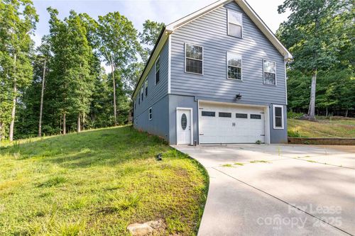 242 Newport Dr, Mount Gilead, NC, 27306 | Card Image