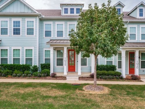 1024 Thomas Place, Carrollton, TX, 75006 | Card Image