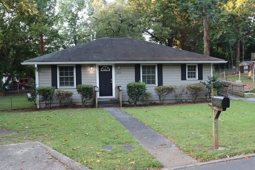 262 Forest Ave Ne, Marietta, GA, 30060-1616 | Card Image