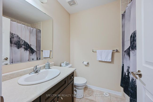 876 Jempson Path, House attached with 4 bedrooms, 3 bathrooms and 1 parking in Milton ON | Image 41