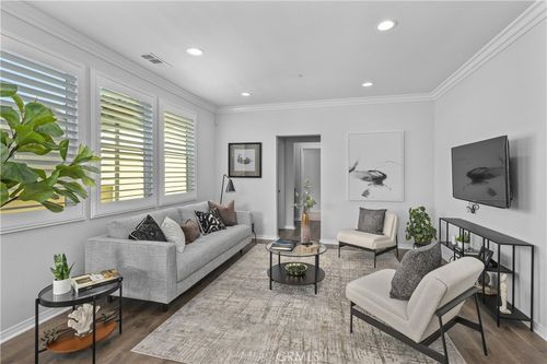 101-17557 Newland St, Huntington Beach, CA, 92647 | Card Image