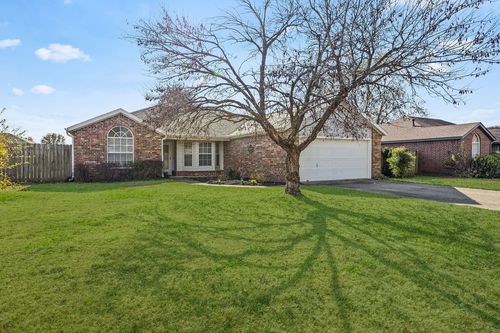 149 Robin Hood Ct, Springdale, AR, 72764-6831 | Card Image