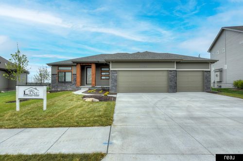 12501 Quail Dr, Bellevue, NE, 68123-1162 | Card Image