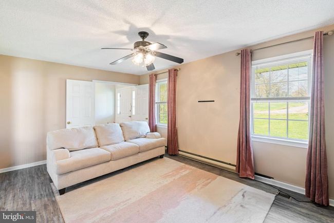 301 Charles St, House other with 3 bedrooms, 2 bathrooms and null parking in GORDONSVILLE VA | Image 7
