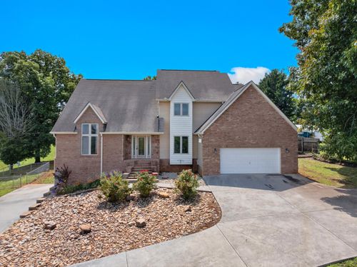 219 Sullivan Pt, Dandridge, TN, 37725-5181 | Card Image