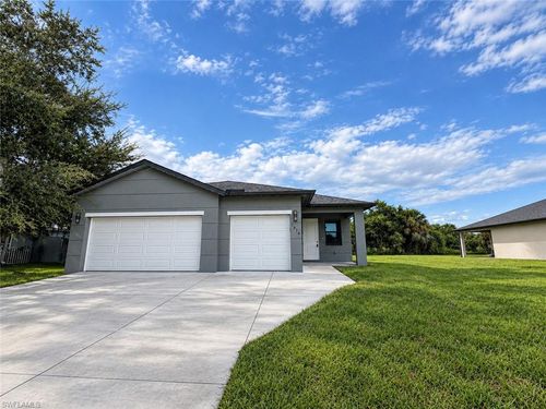 335 Mcarthur Blvd, Lehigh Acres, FL, 33974 | Card Image
