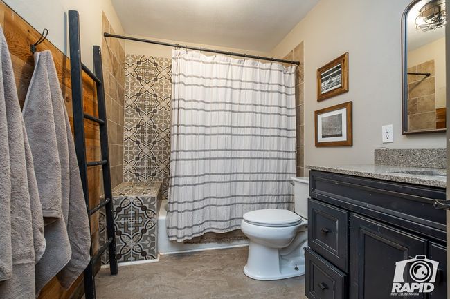 715 E Main St, House other with 3 bedrooms, 2 bathrooms and 2 parking in Bronte TX | Image 19