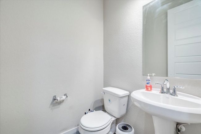 11108 American Mustang Loop, House other with 3 bedrooms, 3 bathrooms and 4 parking in Manor TX | Image 18