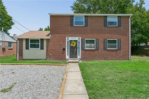2022 Winfree Rd, Hampton, VA, 23663-1115 | Card Image