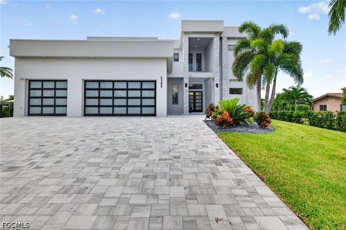 5362 Mayfair Ct, Cape Coral, FL, 33904-5932 | Card Image
