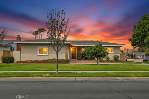 1318 Watson Ave, Costa Mesa, CA, 92626-2746 | Card Image