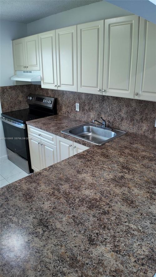 103-10900 Sw 196th St, Cutler Bay, FL, 33157 | Card Image