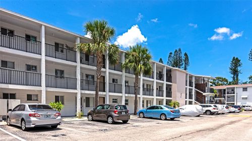 c36-5912 Palm Ln, BRADENTON, FL, 34207-8523 | Card Image