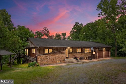 300 Rapids Run, LURAY, VA, 22835-2690 | Card Image