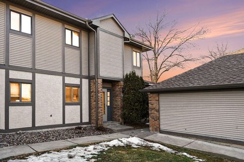 unit-104-435 Shelard Pkwy, Saint Louis Park, MN, 55426-1084 | Card Image