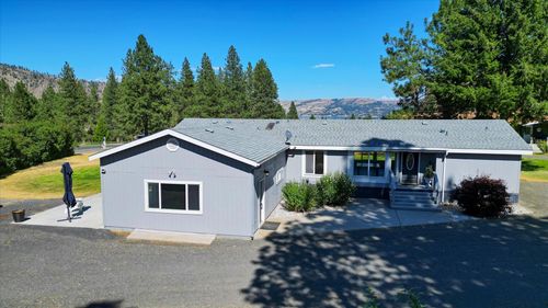 25542 Shortcut Pl E, Creston, WA, 99147-8521 | Card Image