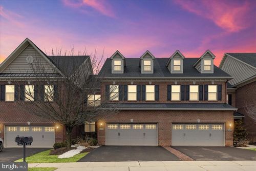 311 Saint James Dr, Langhorne, PA, 19047-1634 | Card Image