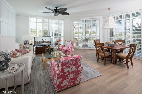 207-4255 Gulf Shore Blvd N, NAPLES, FL, 34103-2226 | Card Image