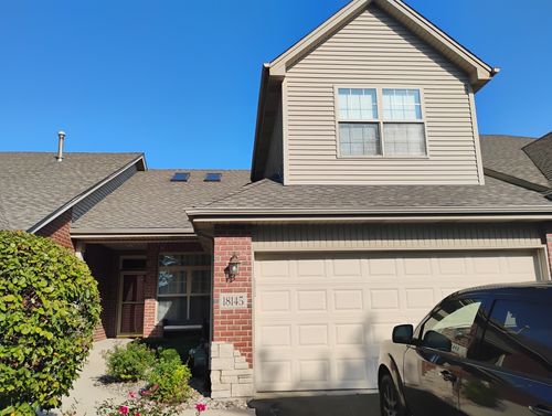 18145 Breckenridge Blvd, Orland Park, IL, 60467-5257 | Card Image