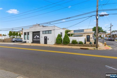 290 River Rd, North Arlington, NJ, 07031-5528 | Card Image