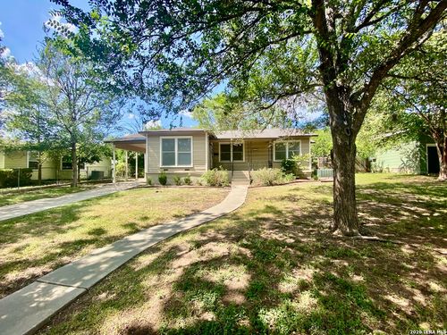 209 Lyman Dr, San Antonio, TX, 78209-6032 | Card Image