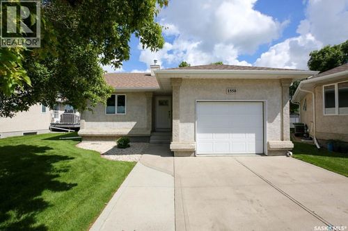1558 Dewdney Bay, Regina, SK, S4Z1A7 | Card Image
