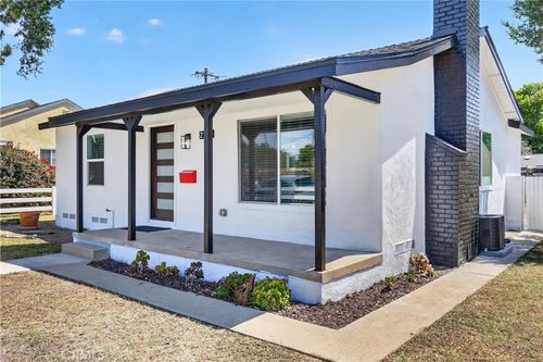 2120 Clark Ave, Long Beach, CA, 90815-2910 | Card Image