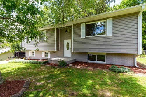 132 Brownwood Cir, Ringgold, GA, 30736-5611 | Card Image