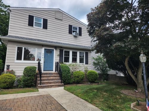 86 Jefferson Ave, Emerson, NJ, 07630-1230 | Card Image