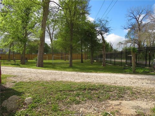 255 Siedel Rd, Brookshire, TX, 77423-4341 | Card Image