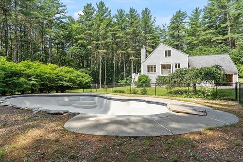 12 Green Needles Rd, Littleton, MA, 01460-1318 | Card Image