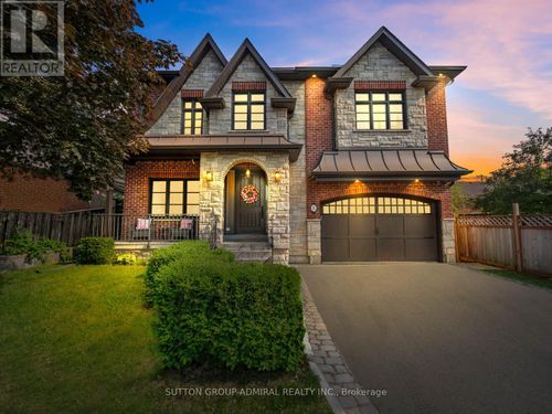1 Dustan Cres, East York, ON, M4J4G4 | Card Image