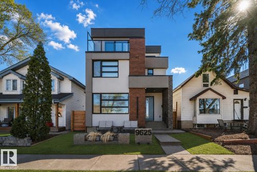 9625 101 St Nw, Edmonton, AB, T5K0W7 | Card Image