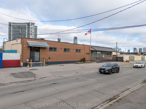 176 Wicksteed Ave, East York, ON, M4G2B6 | Card Image