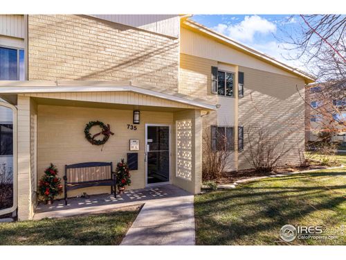 735 S Alton Way, Denver, CO, 80247-1864 | Card Image
