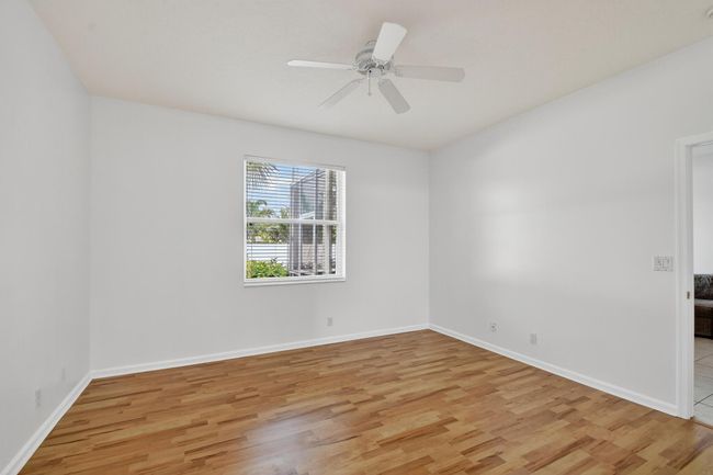 9675 Crescent View Dr N, Condo with 3 bedrooms, 2 bathrooms and null parking in Boynton Beach FL | Image 19