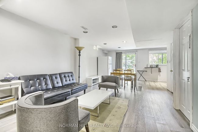 7 Bridlepath St, House attached with 3 bedrooms, 4 bathrooms and 3 parking in Richmond Hill ON | Image 30