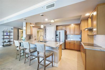 402 - 12601 Mastique Beach Boulevard, Condo with 3 bedrooms, 2 bathrooms and null parking in Fort Myers FL | Image 3