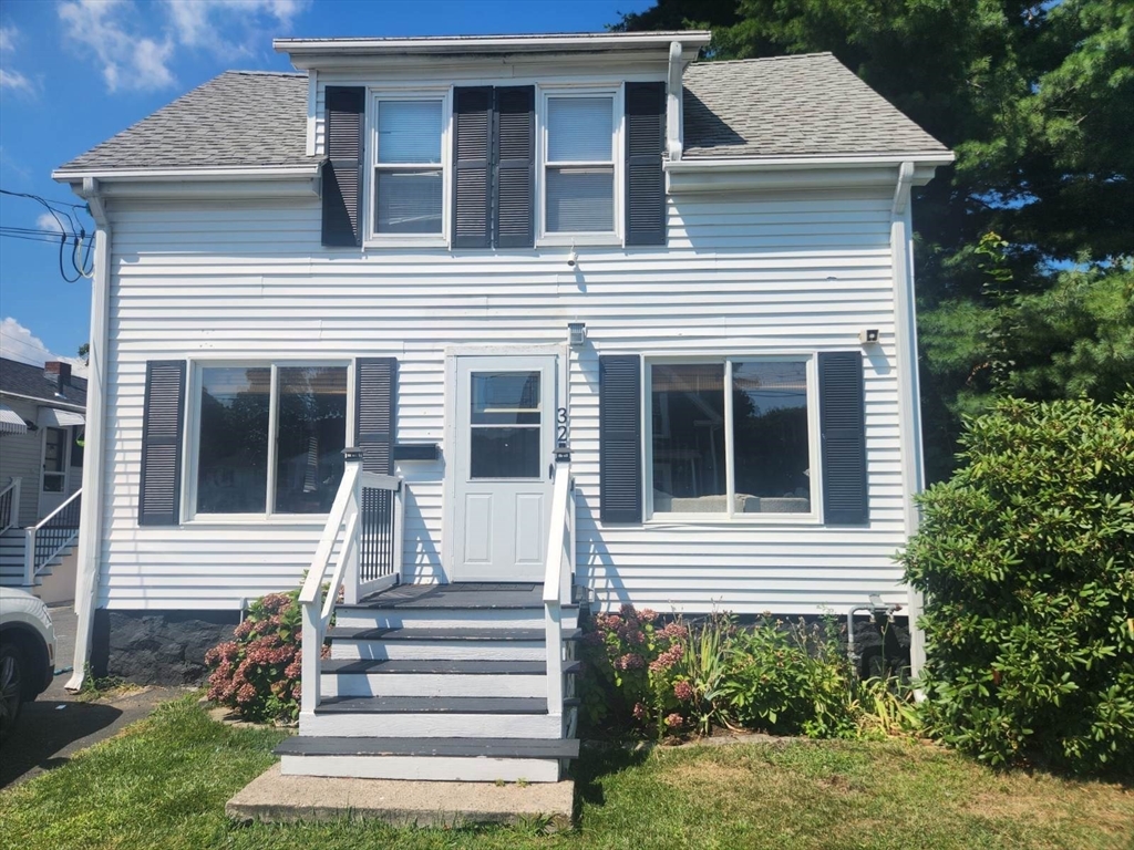 Elmwood Ave, Saugus, MA 01906