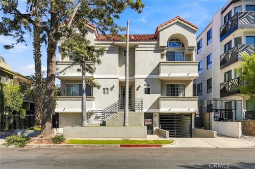 812 Hudson, Hollywood, CA, 90038 | Card Image
