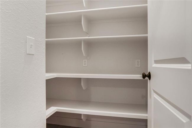 Pantry | Image 14