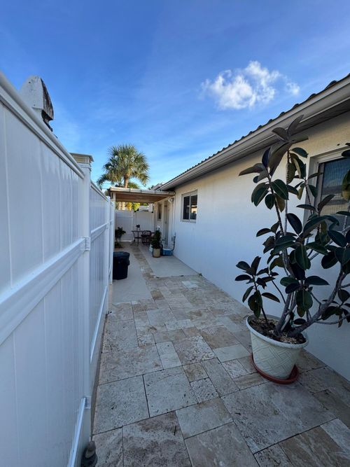 2664 Exuma Rd, West Palm Beach, FL, 33406-7704 | Card Image