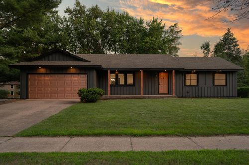 2100 105th Ave Nw, Coon Rapids, MN, 55433-4623 | Card Image