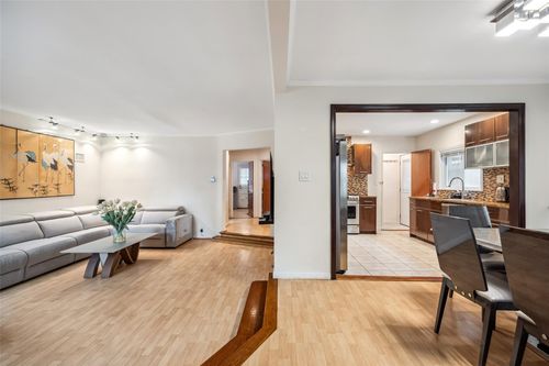 213 64th Ave, Oakland Gardens, NY, 11364-2131 | Card Image