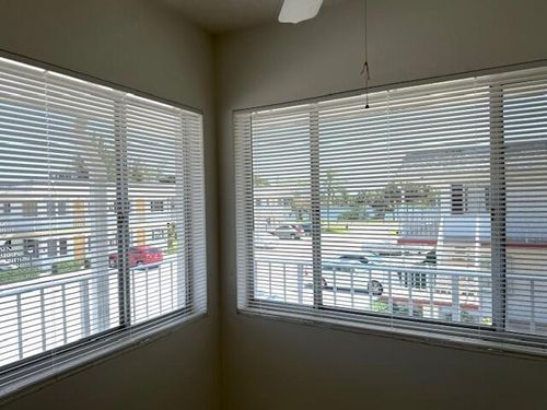 apt-210-3320 Lake Osborne Dr, Lake Worth Beach, FL, 33461-5956 | Card Image