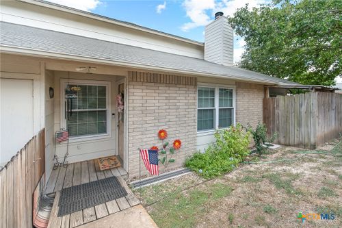 107-201 E Noton Street, Pflugerville, TX, 78660 | Card Image