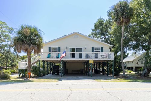 1402 Jungle Rd, Edisto Island, SC, 29438-3315 | Card Image
