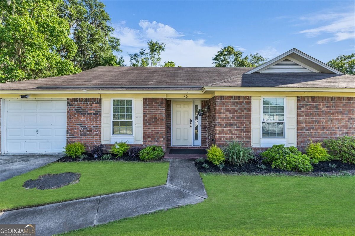 Residential in Richmond Hill 4