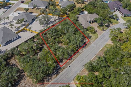 417 Olympic Dr, Rockport, TX, 78382-6813 | Card Image