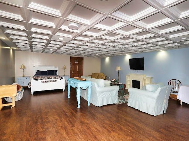 900 Tanager Dr, House other with 10 bedrooms, 11 bathrooms and 3 parking in Bluefield VA | Image 45